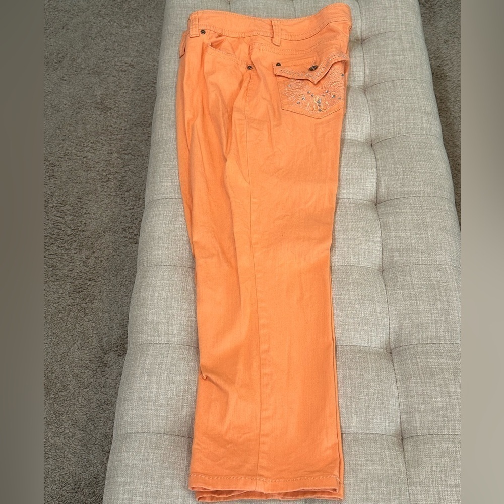 Nine West Women’s Size 12 Annette Capris - Coral/Orange - Good Used Condition - Picture 5 of 10